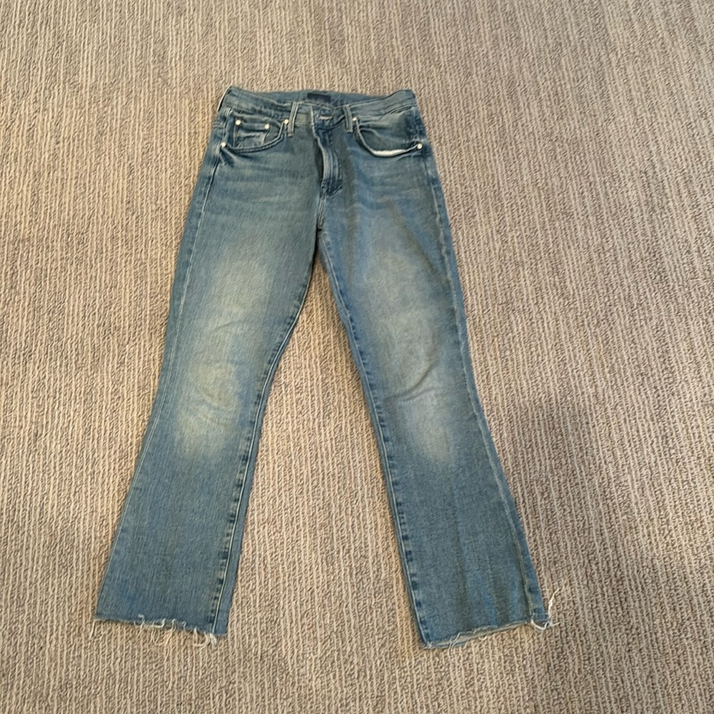 Mother Denim The Insider Ankle Fray